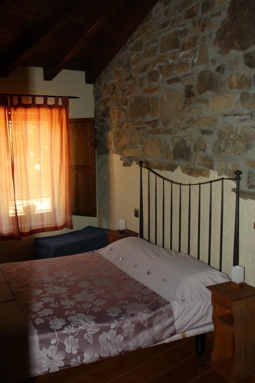 Hotel Rural Santa Cruz Santa Cruz de los Cuerragos Номер фото